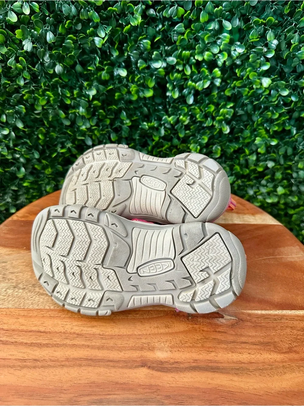 KEEN Newport H2 Closed Toe Water Sandals, Little Kids Size 12